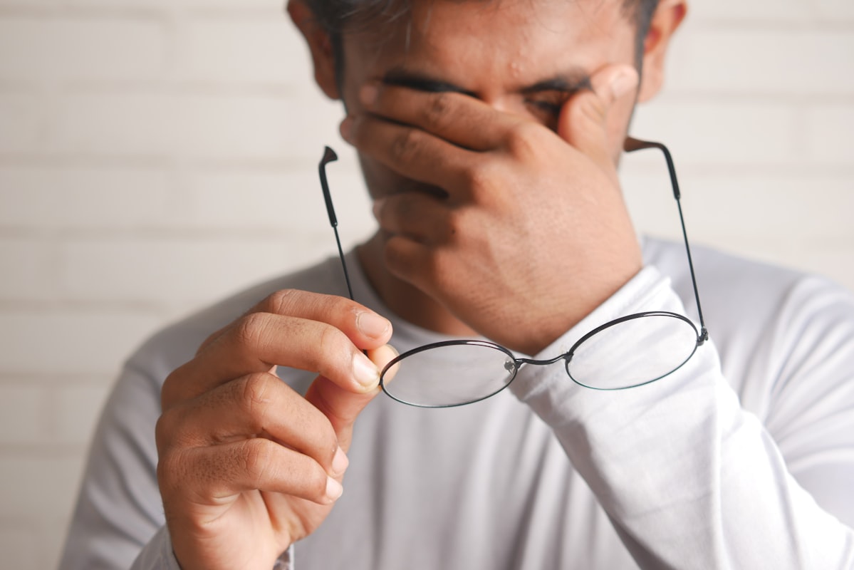 Men's wellness and eye health articles